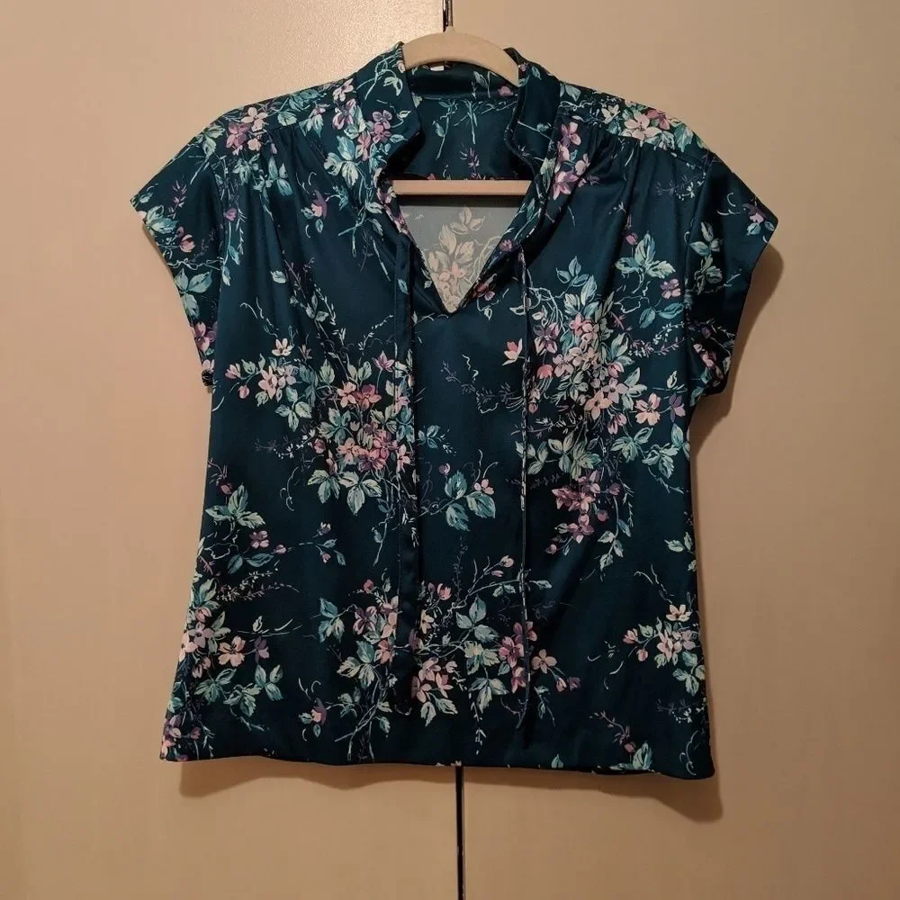Vintage 2pc floral top & skirt set